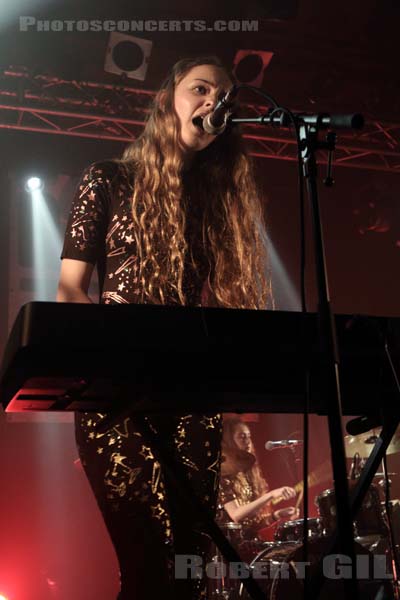 LET'S EAT GRANDMA - 2016-04-16 - PARIS - Point Ephemere - 